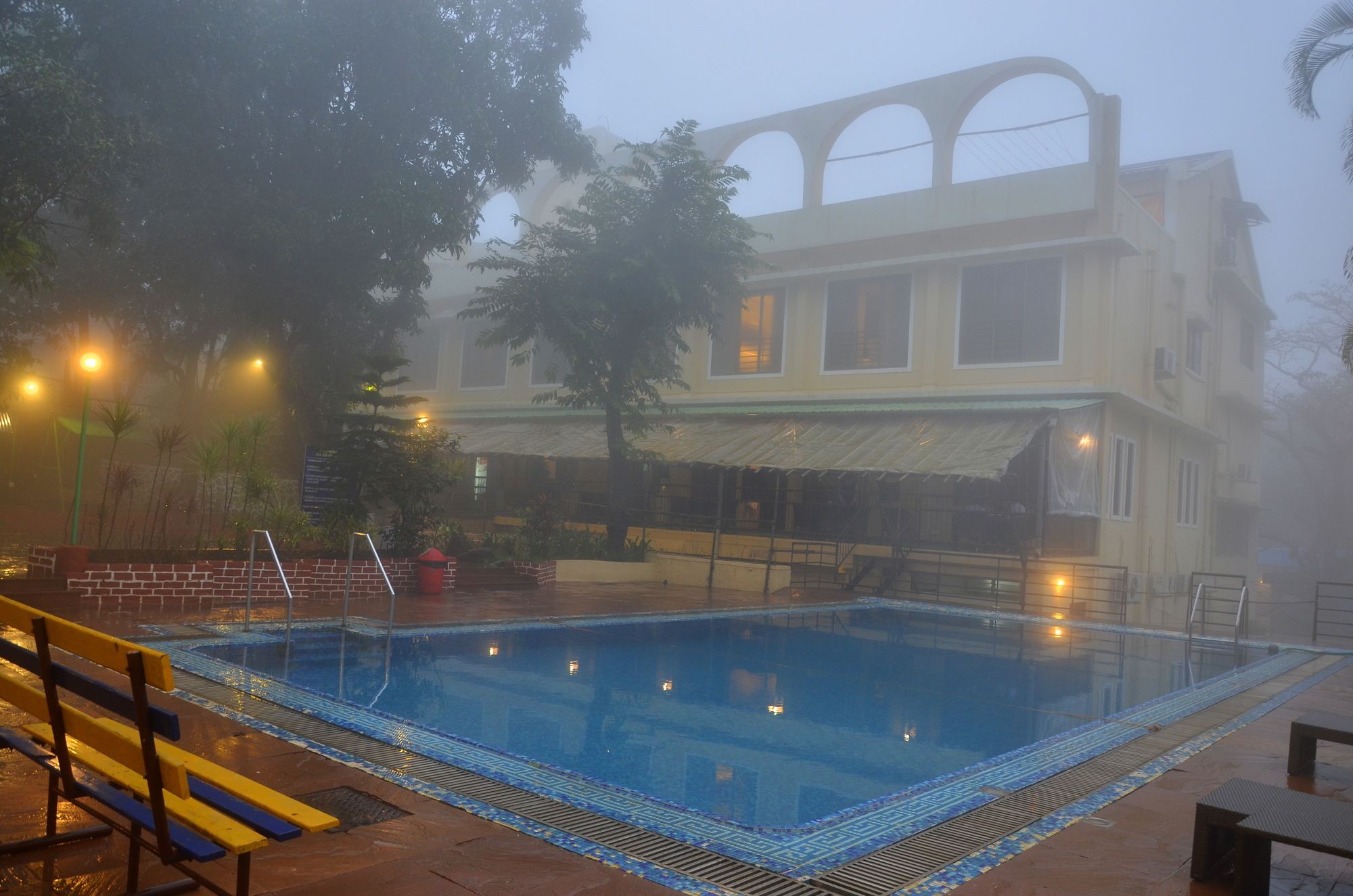 Zaras Resort Lonavala Exterior photo